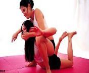 Girl vs Girl Female Fighting Yoga Headscissor Humiliation K.O from tripura girls fight