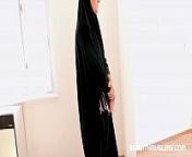 CZECH MUSLIM KATY ROSE IS LOOKING FOR HOUSING FOR HER FAMILY from arab hijab xxaangla new house