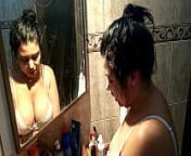 Sarah Rosa │ Fetiche │ Lavando as Calcinhas from indian girl washing panty