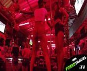 Asian bar girl dancing from videos de niñas bailando en likee