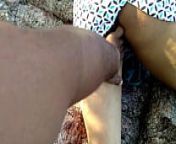 नयी नवेली कजिन बहनके साथ चूत चुदाई कीजंगल में from besharam indian girls pooping outdor nude