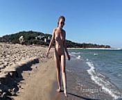 Everybody watching on me when I walk naked on public beach. You catch me how I masturbate on the balcony outside and my memories make me cum hard from anımal sexx3 boy 17 girl sex video