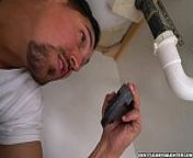 Daughter Sucks off the plumber from illegal daughter