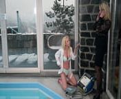 Pool Repair Men Take Turns DP&rsquo;ing Sexy Blonde step Mother & Daughter GP2235 from quick fuck with bra on