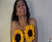 Will you fuck my armpits? Topless Sunflower Asian Girl Shows Off Armpits from xhemistar desi saari women fuck