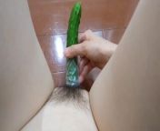 Foreign object insertion Asian woman masturbating with cucumber quietly cums from reife mutter masturbiert mit gurke und squirtet non stop