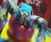Risky PUSSY n BUTT PLUG Flashing at Public GYM# Special SEXY Leggings # Part 2 from iranian wife open pussy