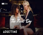 ADULT TIME - MILF Escort Aaliyah Love Gives Jenna Foxx Her FIRST LESBIAN EXPERIENCE! from arianna39s first time facesitting