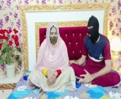 Beautiful Pakistani Bride Romantic Sex With Her Husband from sugagrat