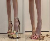 Crushingchocolate bar with my heels & nude feet 🍫 from nc5 pageant nudis